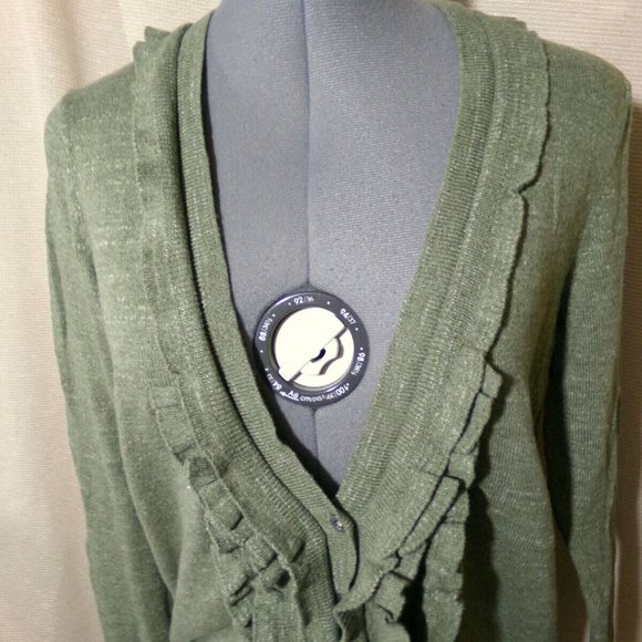 EDDIE BAUER Cardigan sweater S Olive Green Ruffled V-neck Tight-knit Long sleeve - Picture 4 of 9